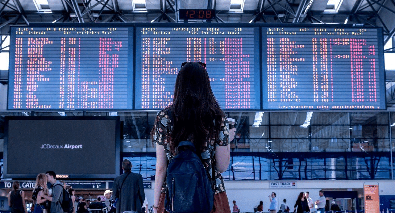 airport 2373727 1280